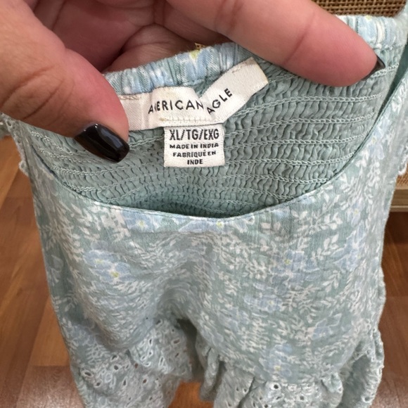 American Eagle Outfitters Light Blue Floral Top - Picture 3 of 3